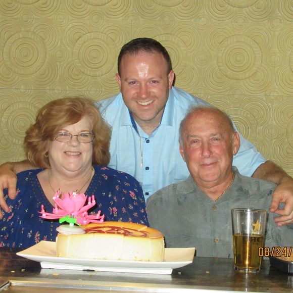 Meet your Posher, Karin - Picture 1 of 1